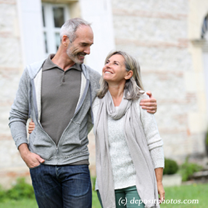 picture of St Peters happy couple with relief of failed back surgical syndrome back pain